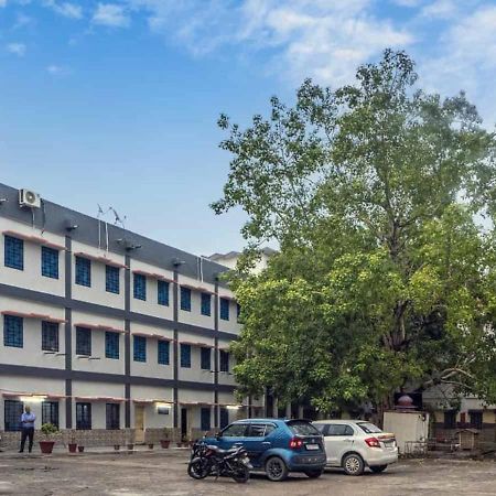 Devdarshan Hotel & Restaurant Удайпур Екстер'єр фото